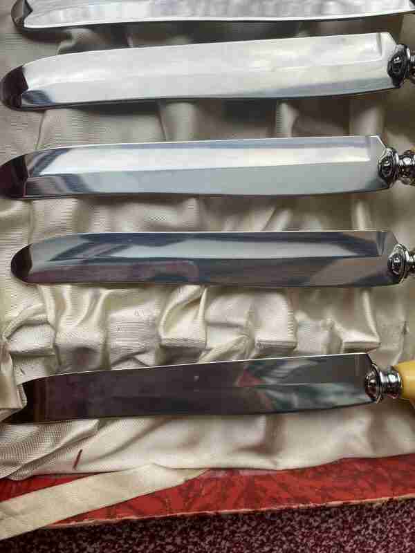 Rare Vintage Glo-Hill FAUX STAG BONE And BAKELIGHT DINKEE KNIVES Boxed Set 6 - Image 10