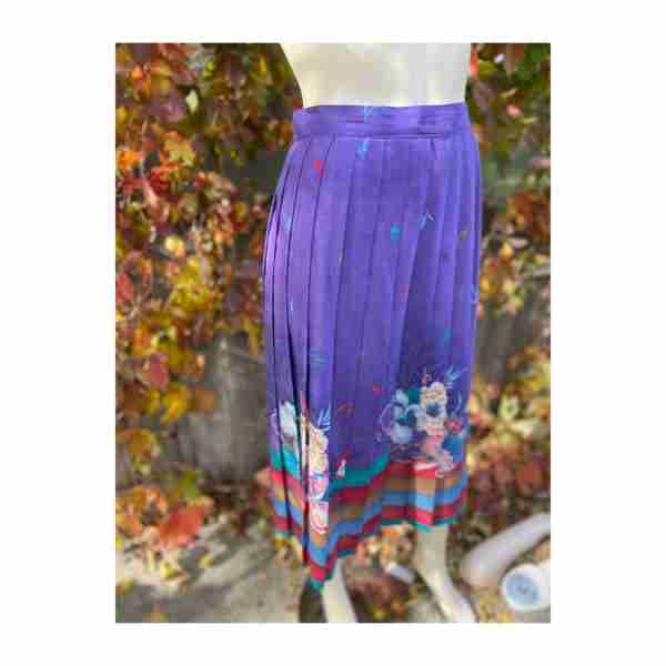 Vintage 80s Ann Stevens Pleated Midi Skirt Purple Floral Art Print Sz 12 - Image 2