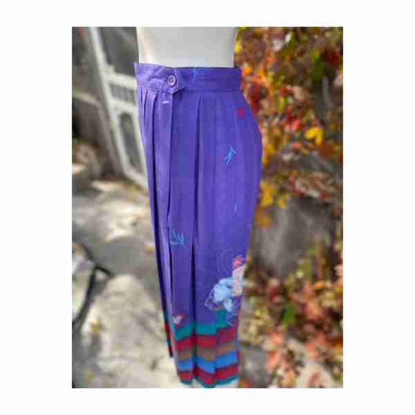 Vintage 80s Ann Stevens Pleated Midi Skirt Purple Floral Art Print Sz 12 - Image 3