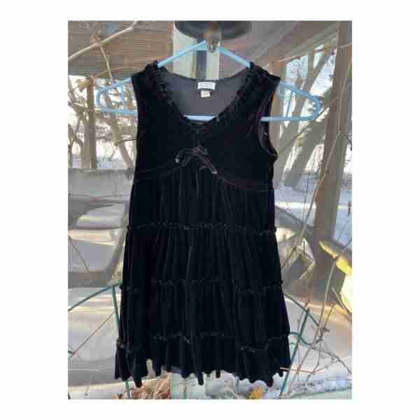 The Childrens Place Black Velvet Tank Dress Tiered Skirt Sleeveless Sz 6