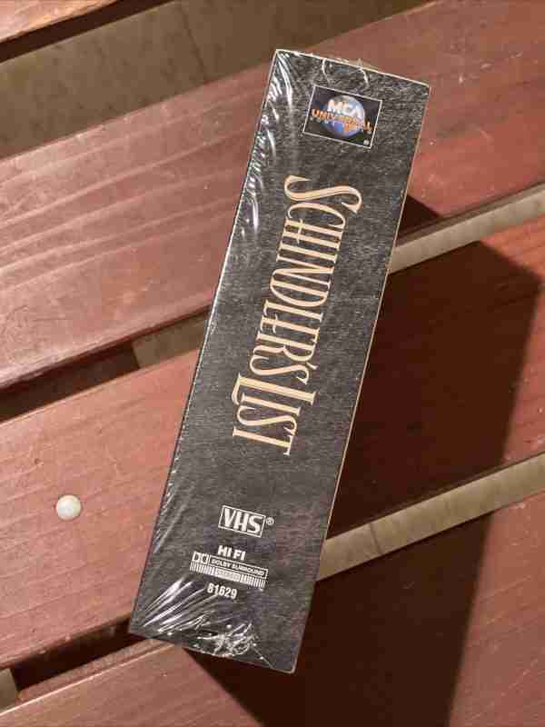 SCHINDLER'S LIST MCA Universal Watermark VHS Sealed - Image 3